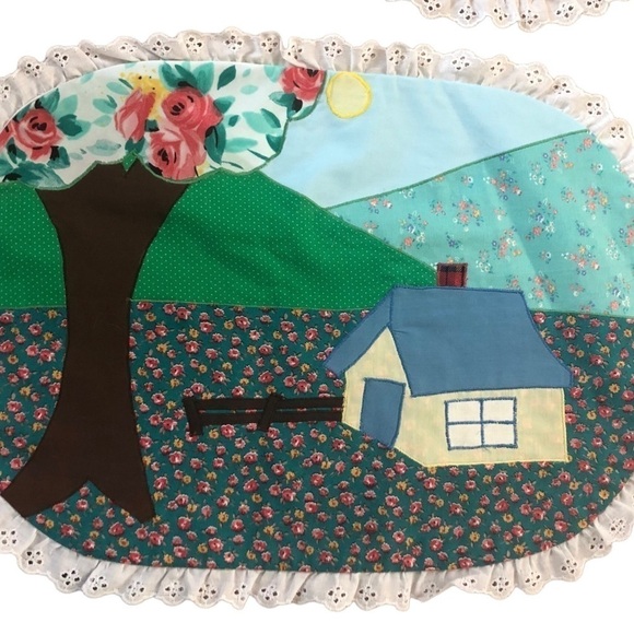VTG Hand Crafted Set 4 Oval Country Home Appliquéd Placemats Lace Trim
Cottage - Picture 7 of 7